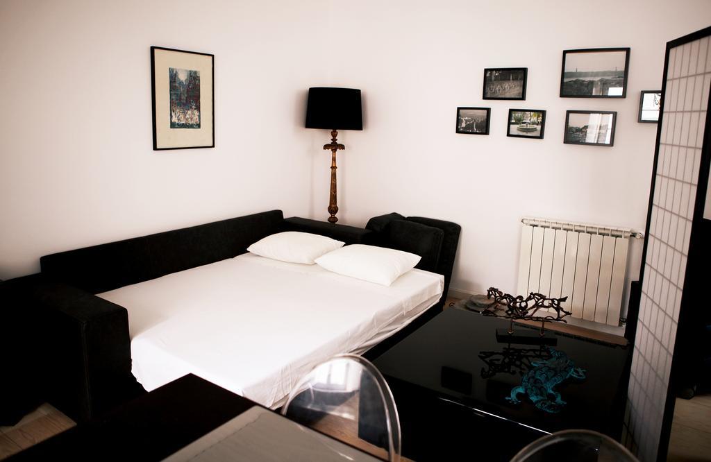 Triplex With Garage - Praca Das Flores Lissabon Zimmer foto