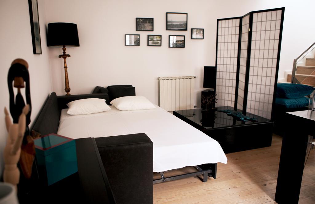 Triplex With Garage - Praca Das Flores Lissabon Zimmer foto