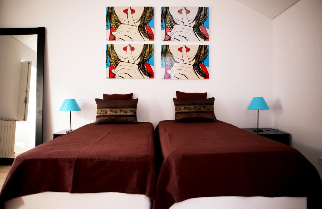 Triplex With Garage - Praca Das Flores Lissabon Zimmer foto