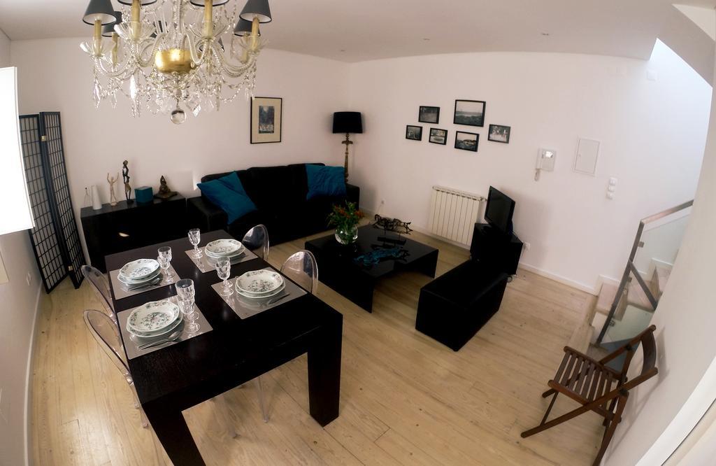 Triplex With Garage - Praca Das Flores Lissabon Zimmer foto