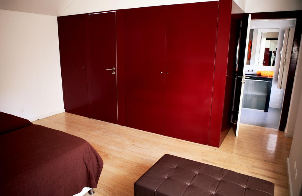 Triplex With Garage - Praca Das Flores Lissabon Zimmer foto