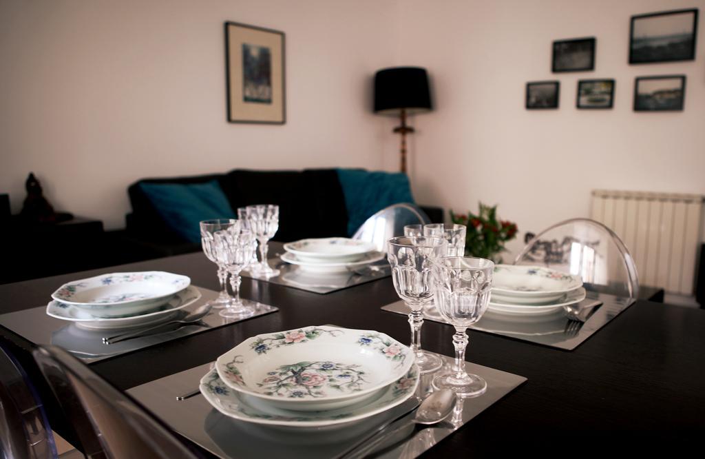 Triplex With Garage - Praca Das Flores Lissabon Zimmer foto